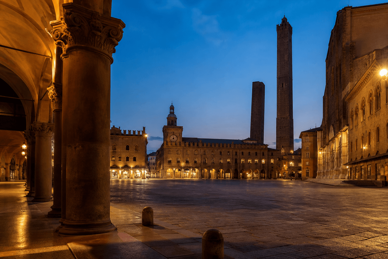 PLACEHOLDER: Piazza Maggiore und Zwei Türme bei Abendstimmung — Escort Bologna (Austauschbild)