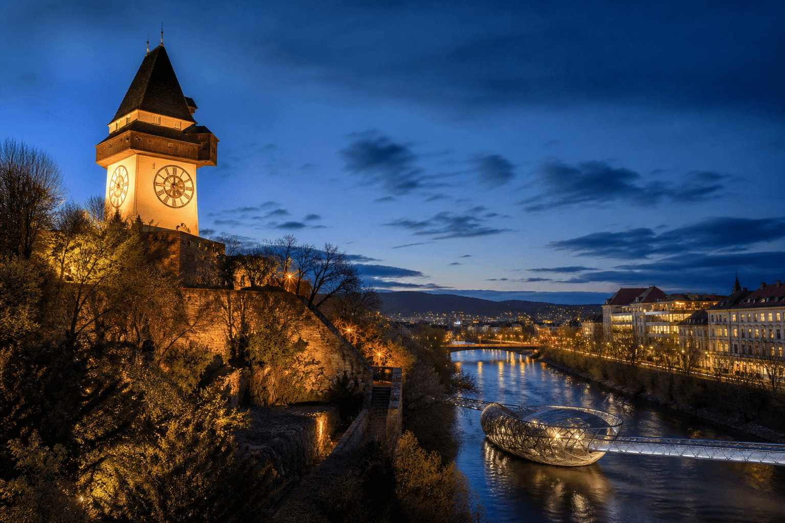 PLACEHOLDER: Uhrturm und Mur-Ufer bei Dämmerung — Escort Graz (Austauschbild)