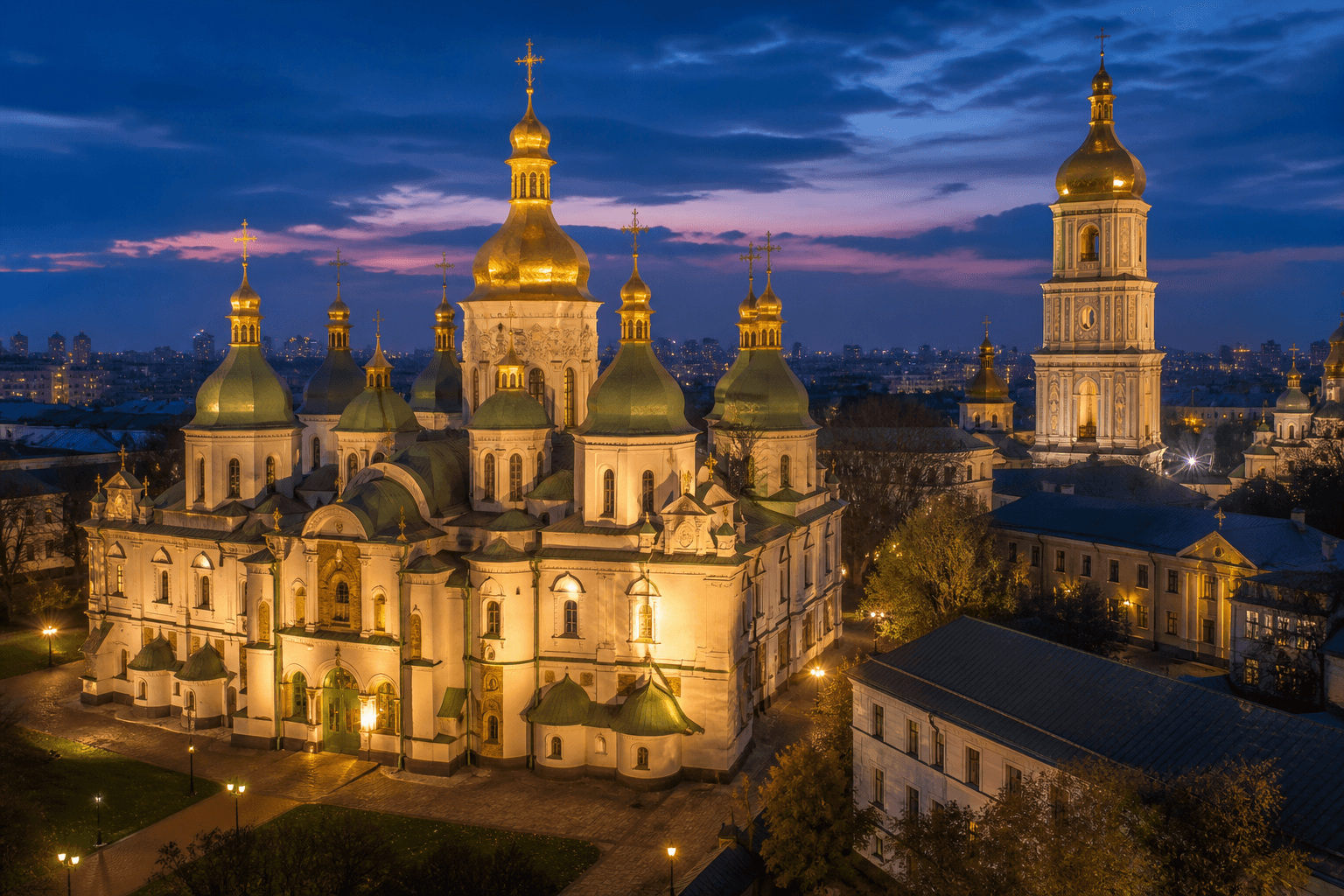 PLACEHOLDER: Sophienkathedrale und abendliche Skyline — Escort Kiew (Austauschbild)
