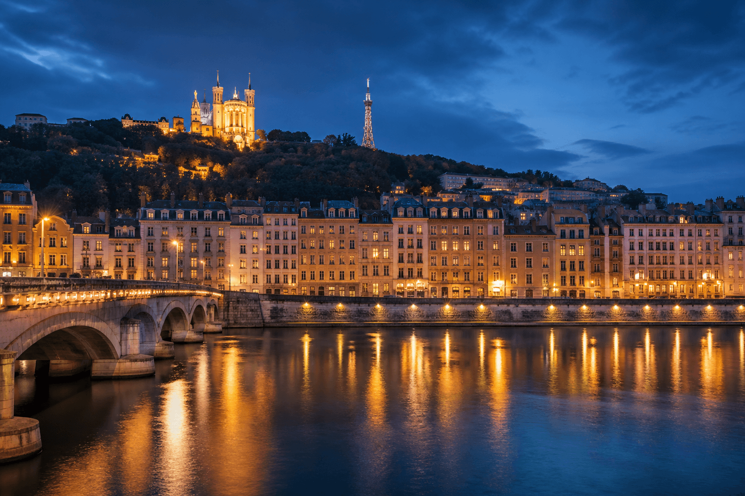 PLACEHOLDER: Saône und Fourvière bei Abendstimmung — Escort Lyon (Austauschbild)