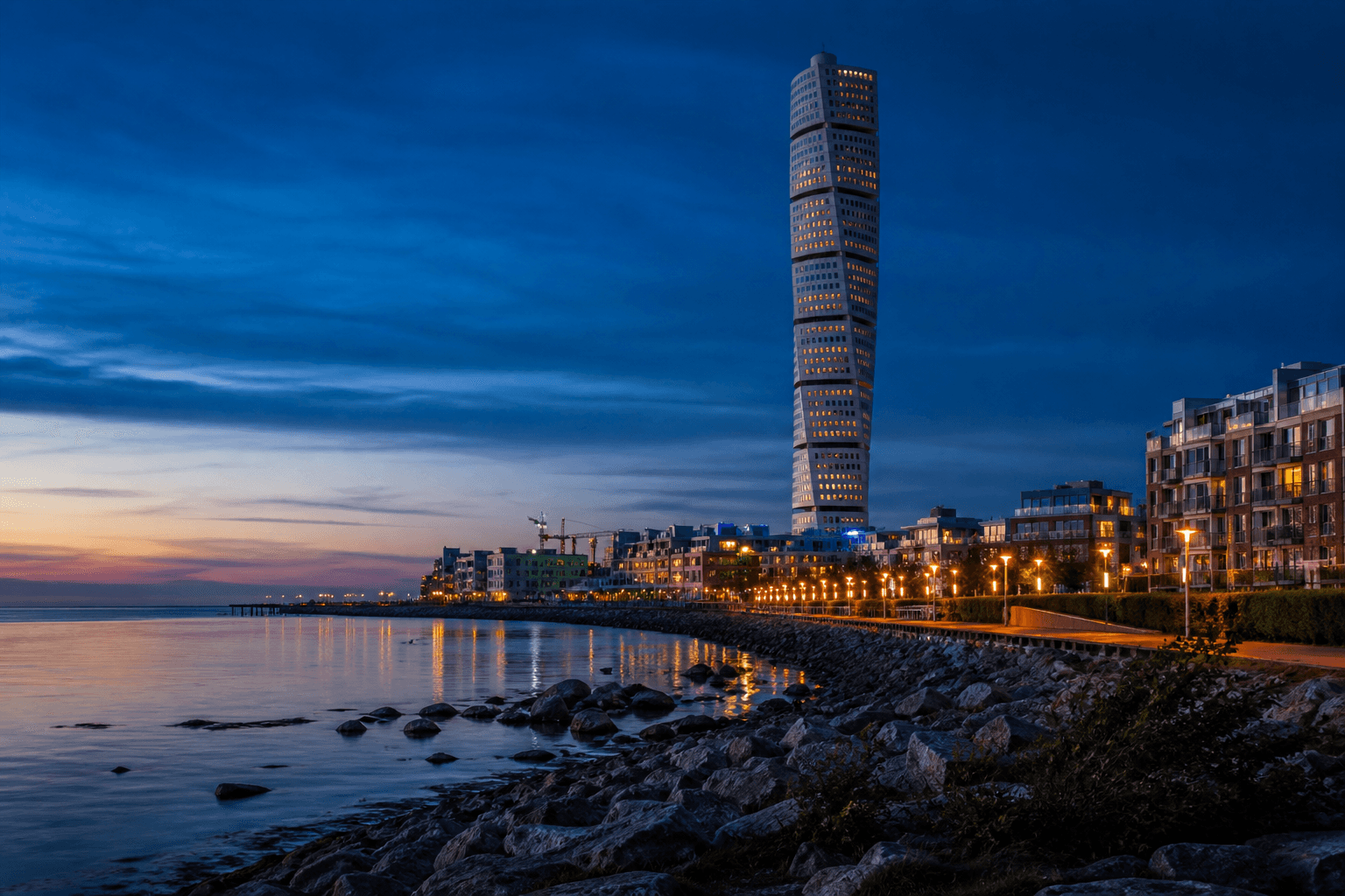 PLACEHOLDER: Turning Torso und Öresund bei Dämmerung — Escort Malmö (Austauschbild)