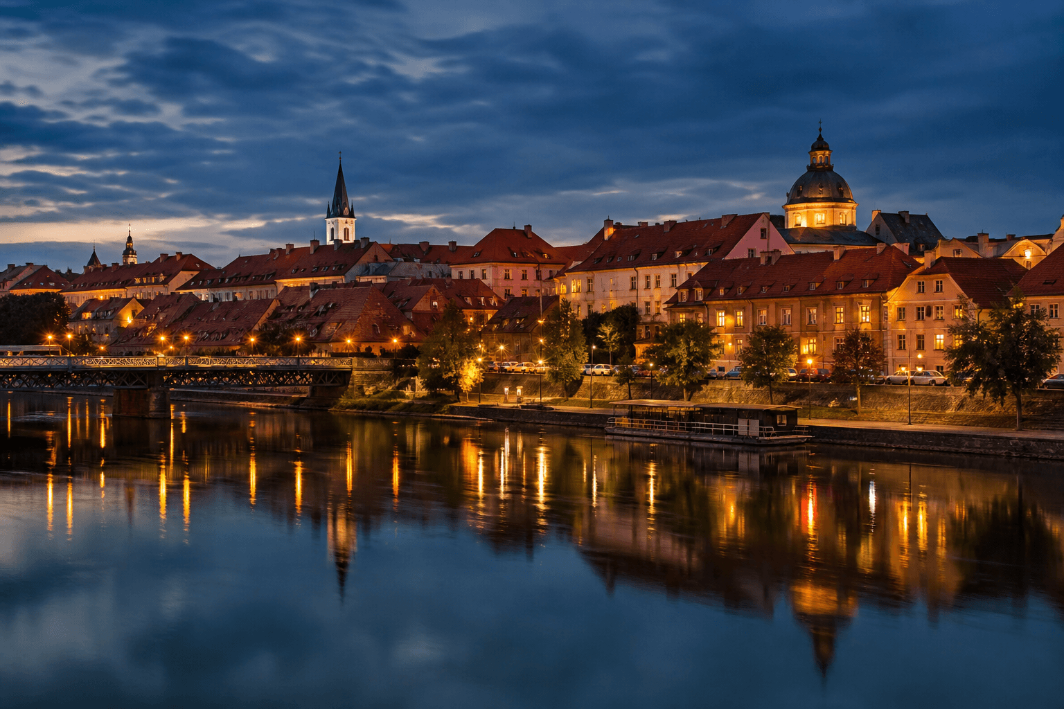 PLACEHOLDER: Drau-Ufer und Altstadt bei Dämmerung — Escort Maribor (Austauschbild)