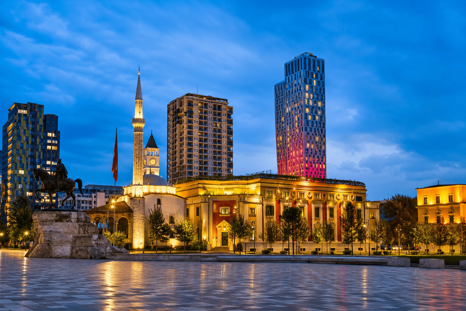 PLACEHOLDER: Skanderbeg-Platz und abendliche Skyline — Escort Tirana (Austauschbild)