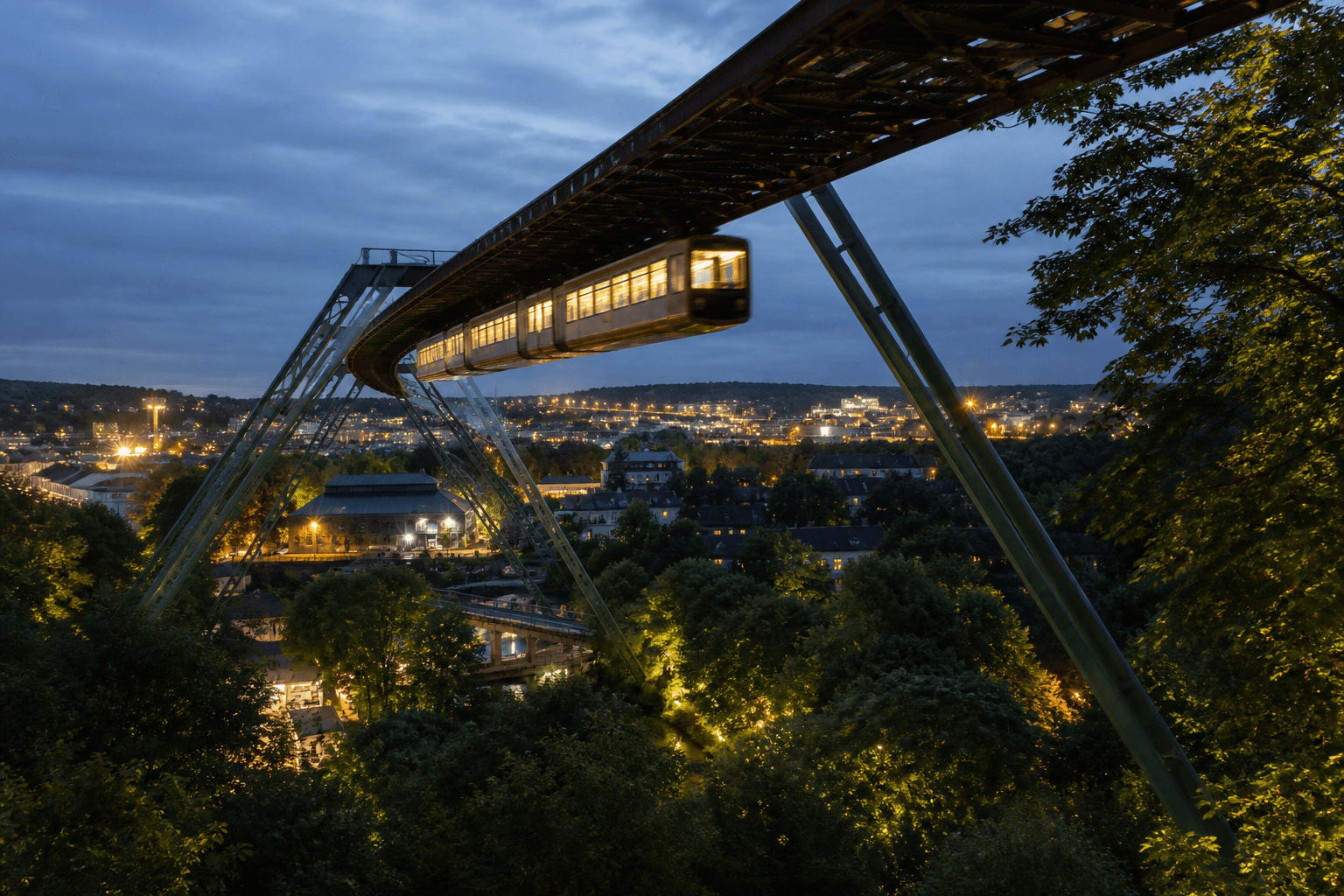 PLACEHOLDER: Schwebebahn und Tal-Silhouette im Abendlicht — Escort Wuppertal (Austauschbild)
